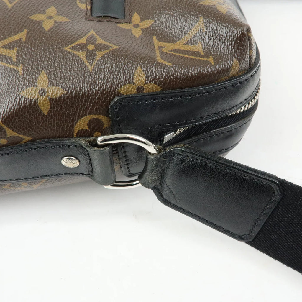 Pre-owned Louis Vuitton monogram Macassar Torres crossbody bag 2011