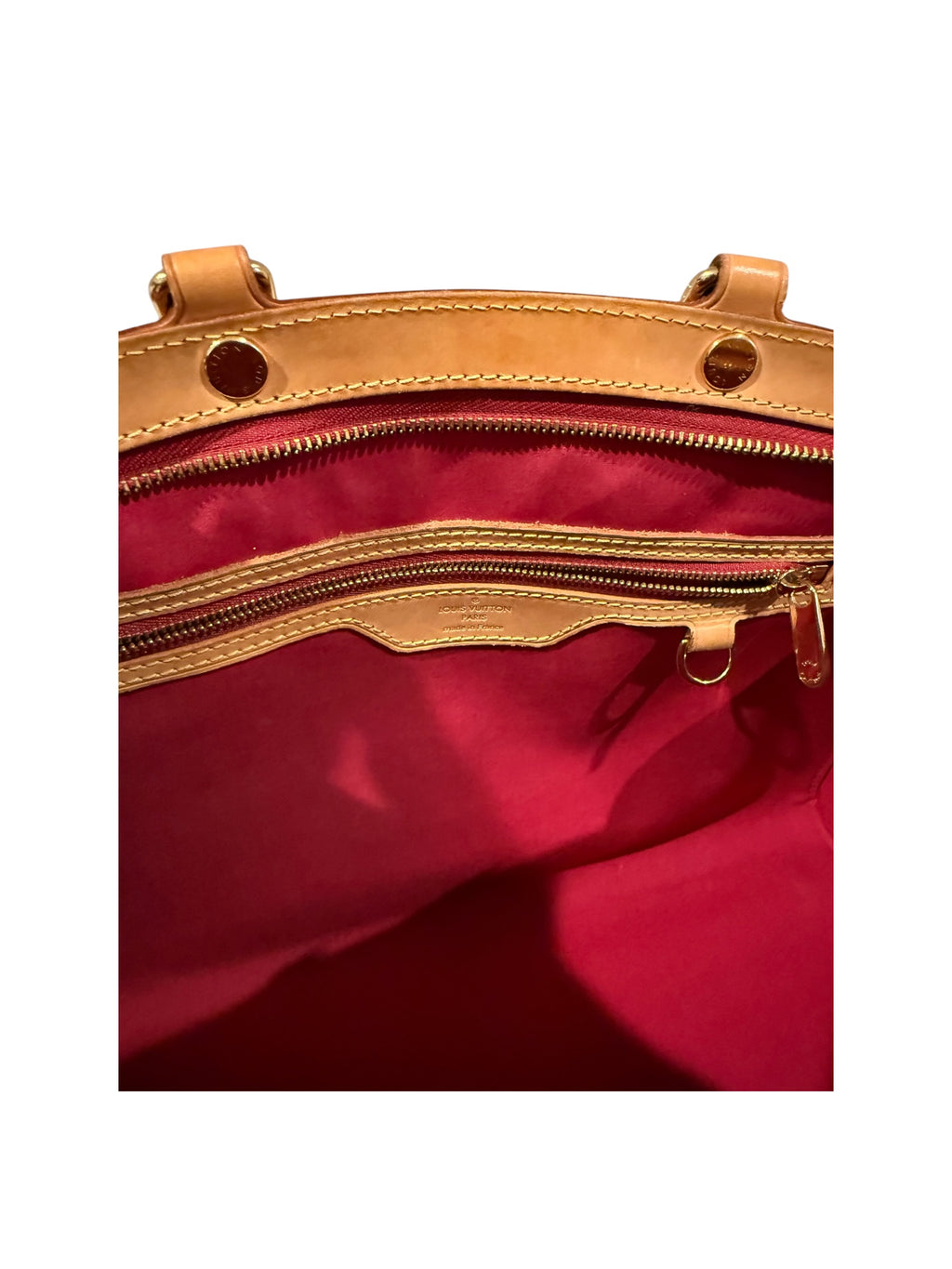 Pre-owned Louis Vuitton Vernis Brea MM Rose Shoulder bag with strap