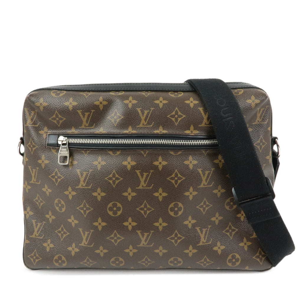 Pre-owned Louis Vuitton monogram Macassar Torres crossbody bag 2011