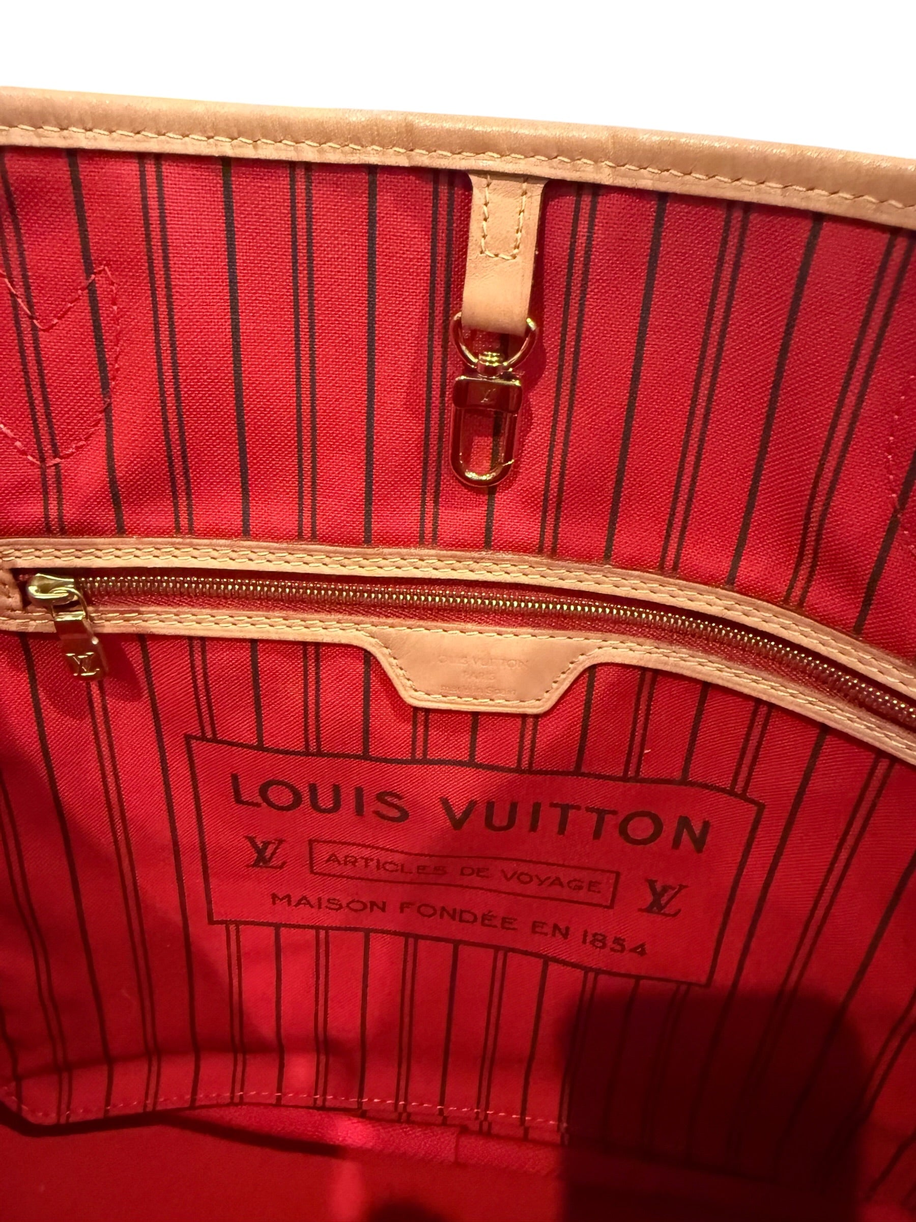 Pre-owned Louis Vuitton Neverfull MM monogram with pouch